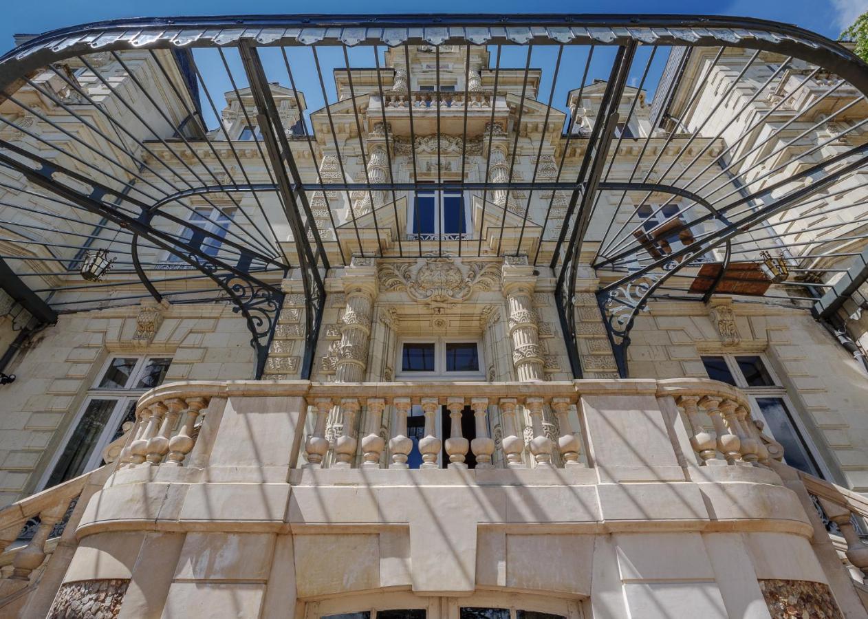 Chateau Des Orchidees En Val De Loire Saumur Exterior foto